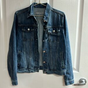 Ladies Gap 1969 Denim Jacket Size Medium
